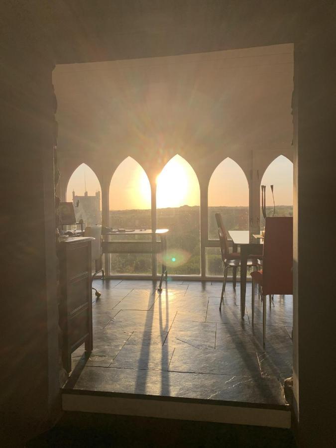 St Davids Gin & Kitchen - The Cathedral Villas Esterno foto