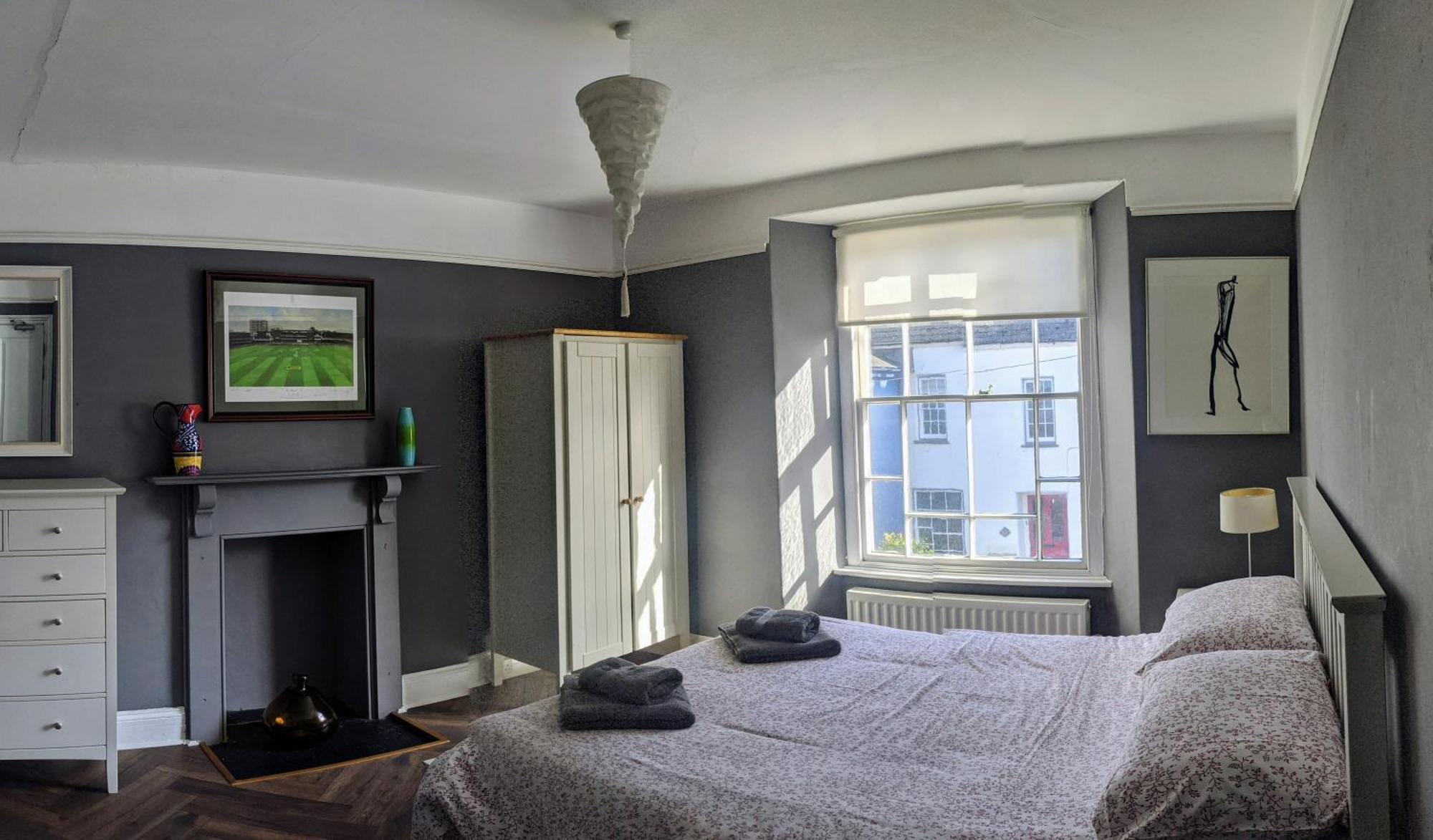 St Davids Gin & Kitchen - The Cathedral Villas Esterno foto
